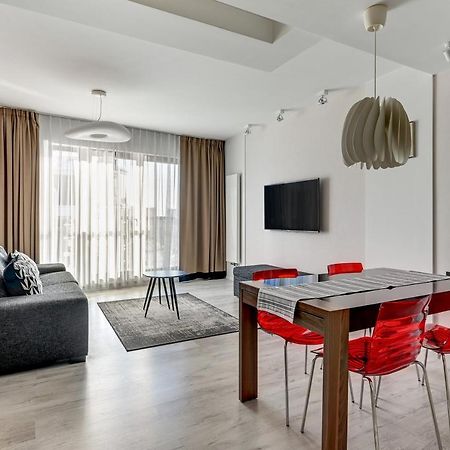 شقة غدانسك  في Apartament Szafarnia Waterline, Marina المظهر الخارجي الصورة